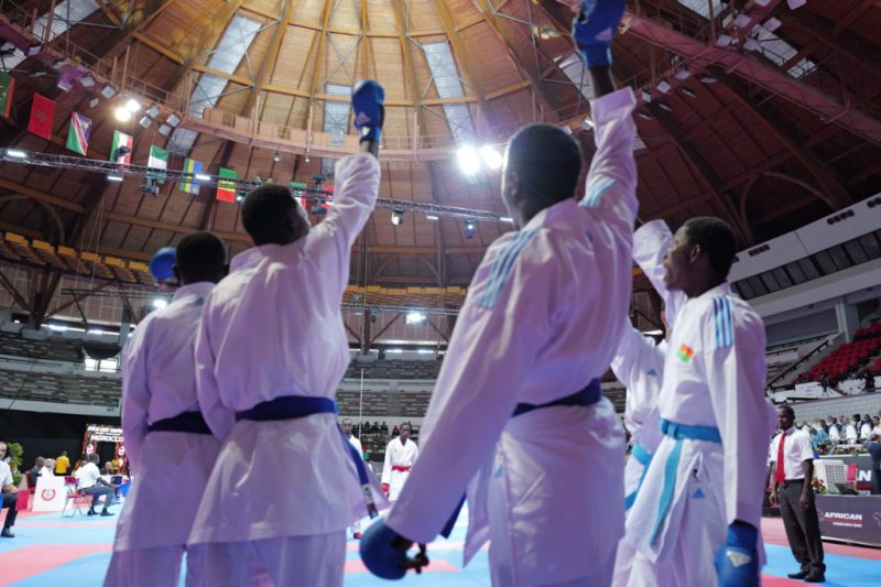 Competición de kumite del equipo UFAK